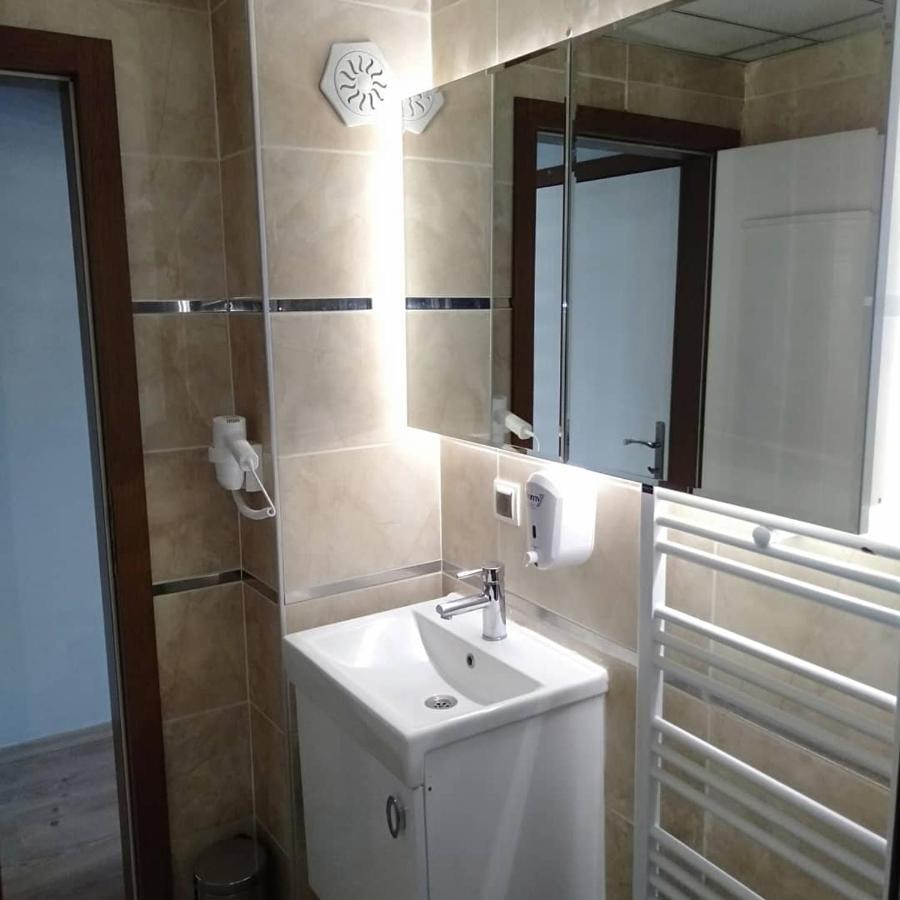 Kb Apart Otel Talas ภายนอก รูปภาพ